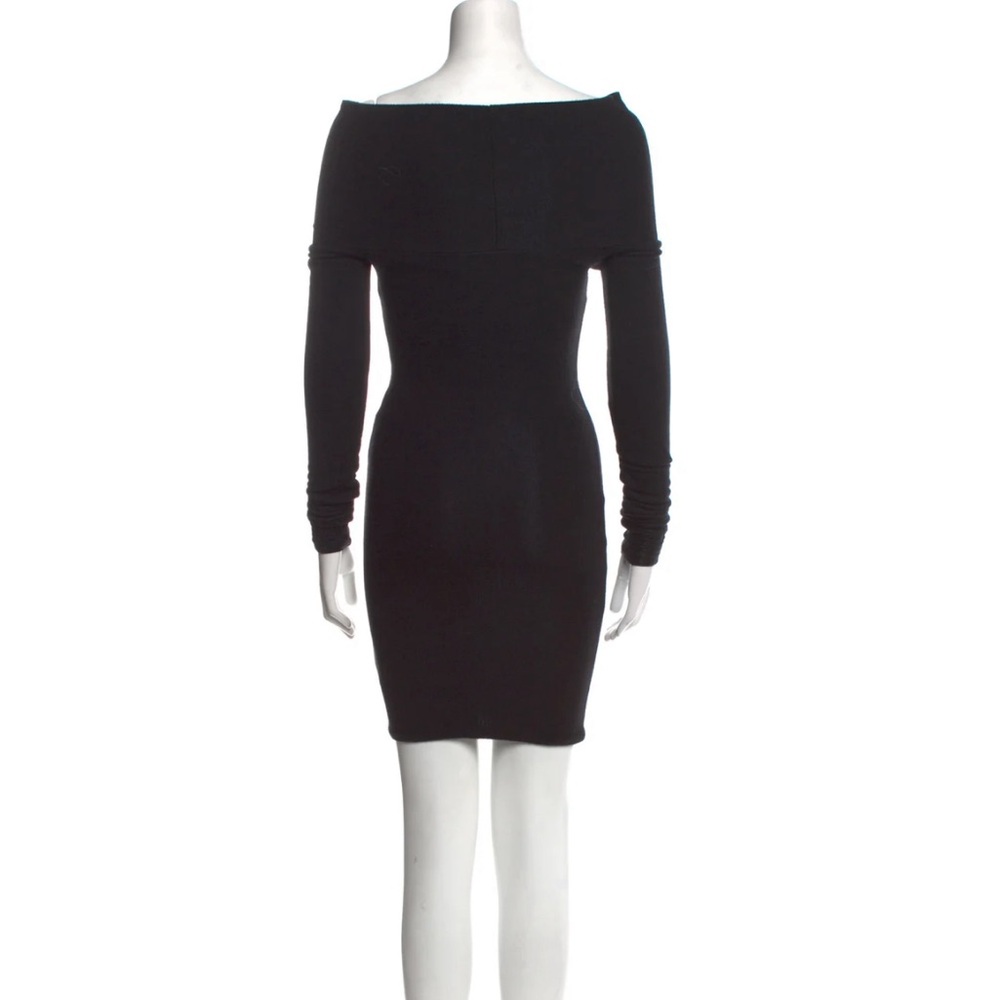 Are you Am I Bateau Neckline Mini Dress